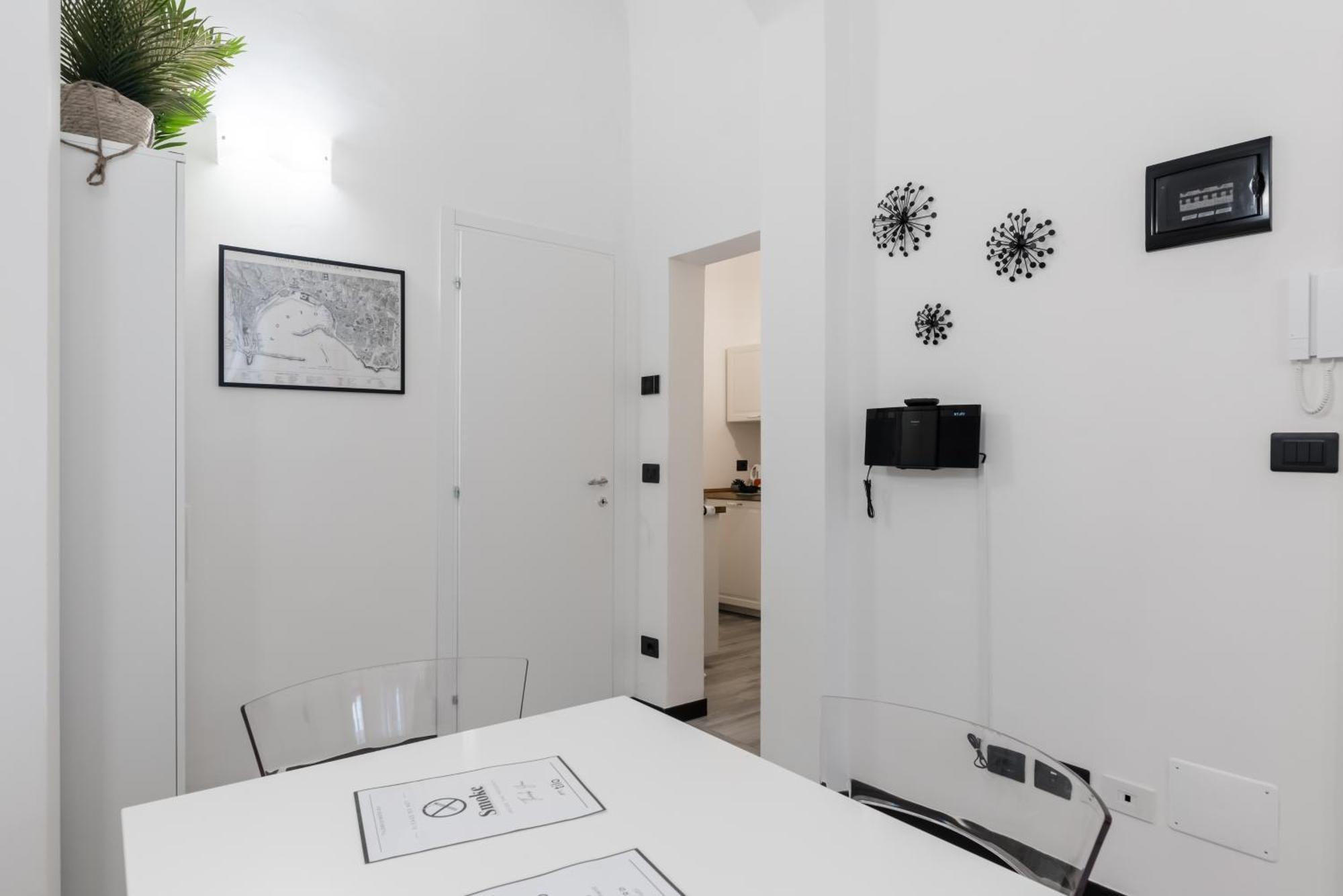 Acquario 5 Minuti, 1Br , Free A-C, Wifi & Netflix "City Center" By Tilo Genua Exterior foto